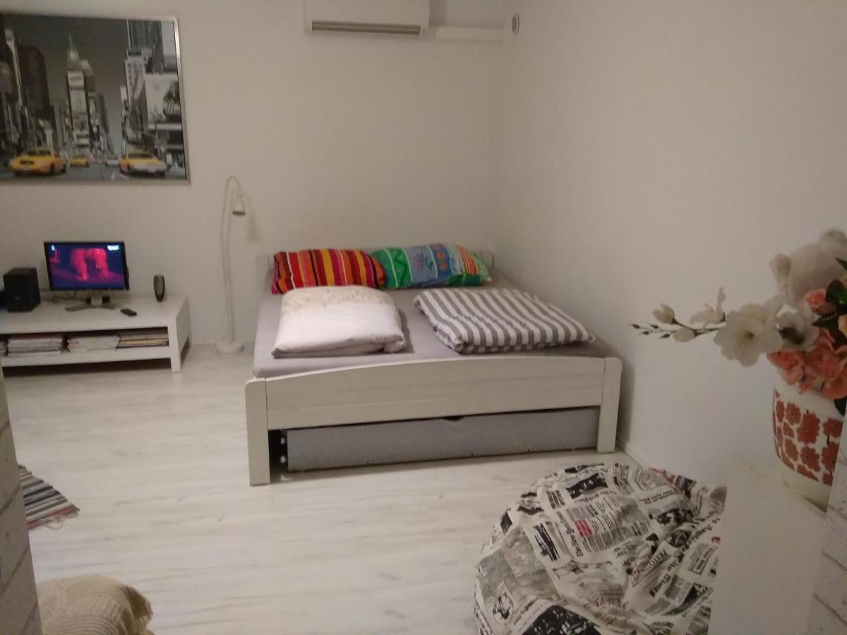 Jasny Apartment *